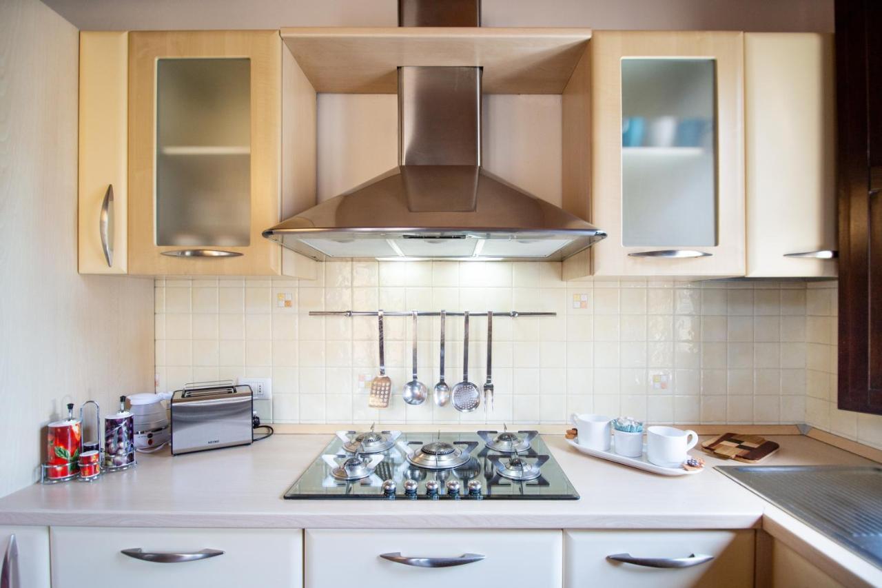 Serena Apartment, Cosy Close Center Town ルッカ エクステリア 写真