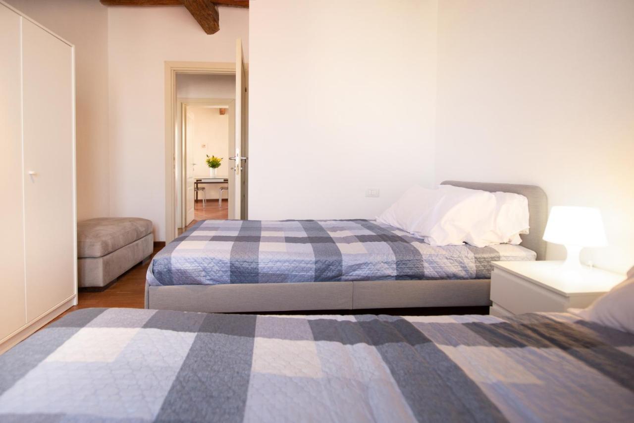 Serena Apartment, Cosy Close Center Town ルッカ エクステリア 写真